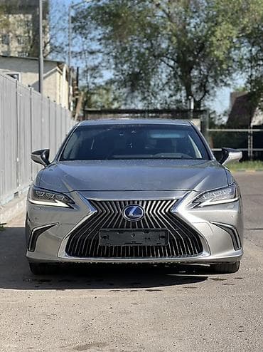 lexus 2023: Lexus ES: 2021 г., 2.5 л, Гибрид, Седан — 7