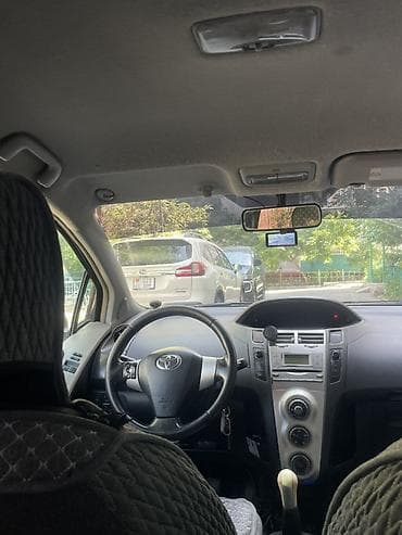 диски harrier: Toyota Yaris: 2008 г., 1.3 л, Механика, Бензин, Хэтчбэк — 6