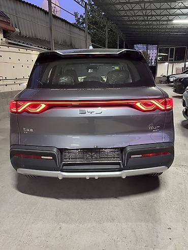 BYD: BYD Yuan Up: 2025 г., 0.1 л, Вариатор, Электромобиль, Универсал — 2