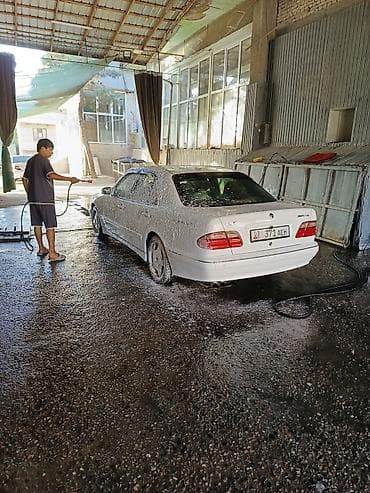 экран е34: Mercedes-Benz E-Class: 1999 г., 3.2 л, Механика, Бензин, Седан — 5