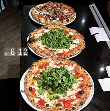 ищу работу официанта: Chef
создаю меню! — 4