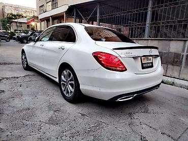bye e5: Mercedes-Benz C-Class: 2018 г., 2.2 л, Автомат, Дизель, Седан — 4