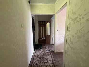 Жер тилкелери: 42 м², Эмереги менен — 8