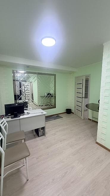 снять офис: Продажа офисов 36 м², С ремонтом, С мебелью, Многоэтажное здание, Цокольный этаж этаж — 3