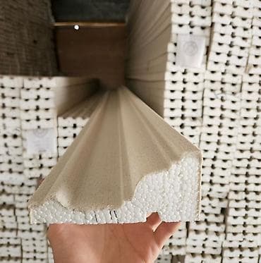 Архитектурный уголок/карниз для фасада из пенополистирола с армирующим