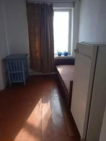 flat rent: 40 м², 3 комнаты, Парковка, Подвал, погреб, Забор, огорожен — 4
