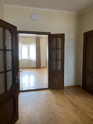 сдается особняк: 300 м², 9 комнат — 2