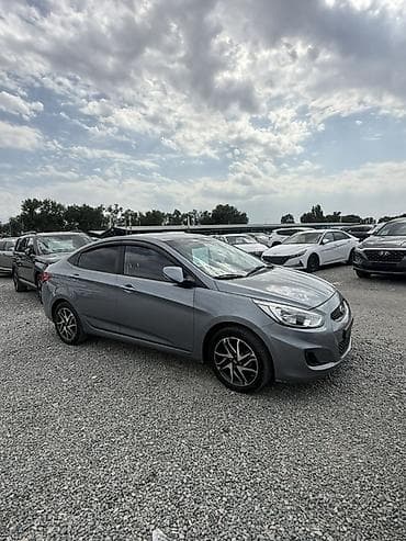 Hyundai Accent: 2019 г., 1.4 л, Автомат, Бензин, Седан — 2