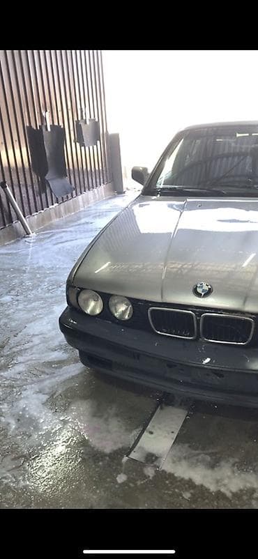 морда е34: BMW 5 series: 1992 г., 2 л, Механика, Бензин, Седан — 7