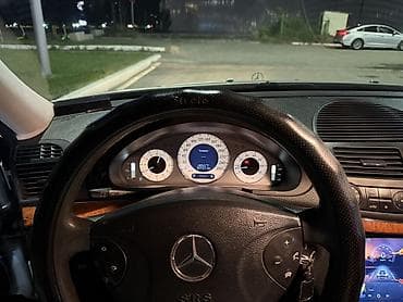 Mercedes-Benz E-Class: 2003 г., 3.2 л, Автомат, Бензин, Седан — 2