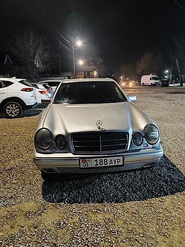 Mercedes-Benz E-Class: 1999 г., 3.2 л, Автомат, Бензин, Седан