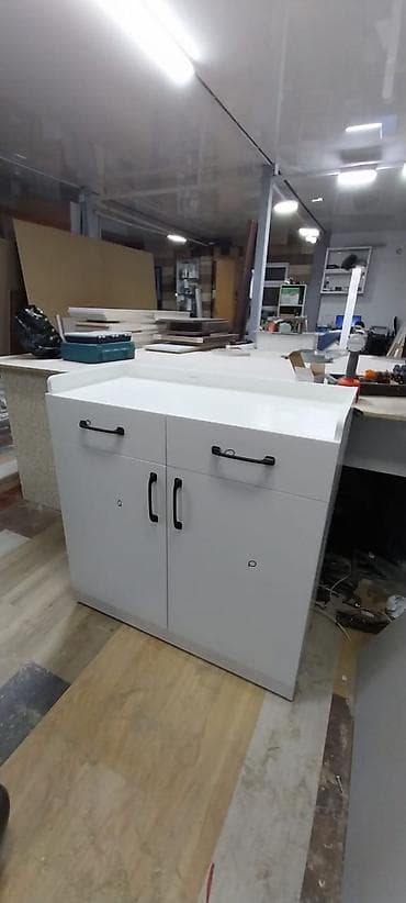 Тумба для вещей и одежды, Без зеркала, ЛДСП, Платная доставка at lalafo.kg Тумба для вещей и одежды, Без зеркала, ЛДСП, Платная доставка