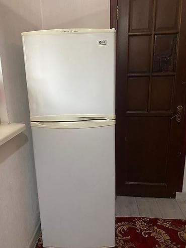 Холодильник LG, Б/у, Двухкамерный at lalafo.kg Холодильник LG, Б/у, Двухкамерный