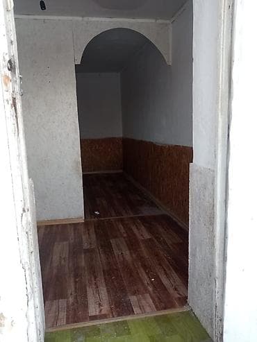 гостиница в кара балта: 16 м², 2 комнаты — 6