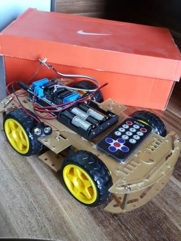 конструкторы машины: Машина ручной сборки на Arduino. Делалась для диплома. Все работает — 3