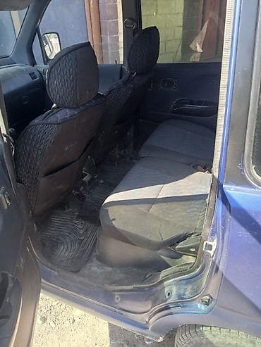 Унаа сатуу: Daihatsu Sonica: 2001 г., 0.8 л, Кол менен иштөөчү, Бензин, Хетчбек — 6