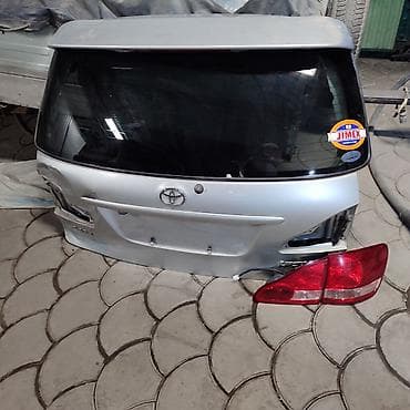 багажник на ипсум: Toyota, Б/у — 1