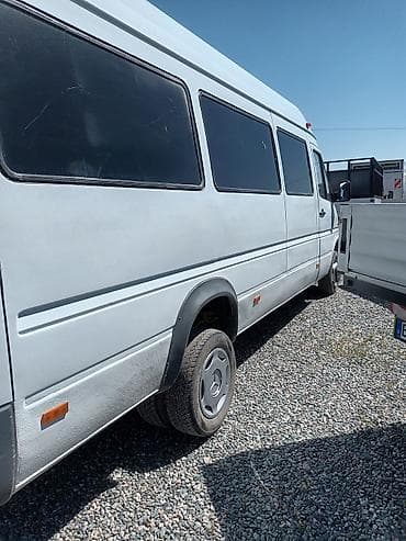2 8: Mercedes-Benz Спринтер: 1996 г., 3 л, Дизель — 4