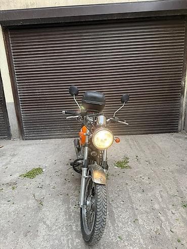 мотоциклы 250: Классический мотоцикл Suzuki, 250 куб. см, Бензин — 2