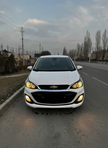 запчасти на нексию 2: Chevrolet Spark: 2019 г., 1 л, Вариатор, Бензиновая, Хэтчбэк — 1