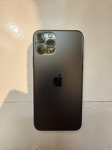 x s: IPhone 11 Pro Max, Space Gray, 100 % — 2