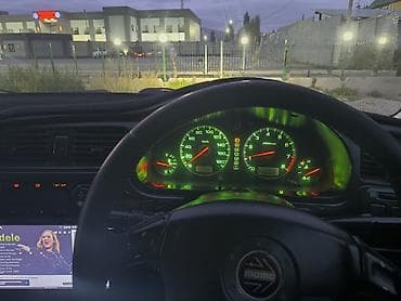 мотор субару аутбек: Subaru Legacy: 2001 г., 2 л, Автомат, Бензин, Седан — 1