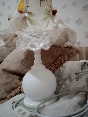 Хорошо освещает и с длинной розеткой