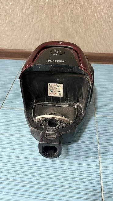vaccum cleaner: Обычный пылесос Б/у Samsung Тип пылесборника: Контейнер — 4