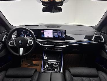 нива панел: BMW X7: 2023 г., 3 л, Автомат, Бензин, Кроссовер — 4