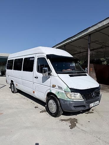 Mercedes-Benz Спринтер: 2004 г., 2.2 л, Механика, Дизель, Бус — 4