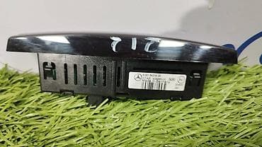 e35: Mercedes-Benz W212 E350 v-3.5 2010 год. дисплей парктроников — 1