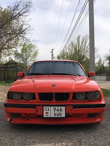 атбашы авто: BMW 5 series: 1990 г., Седан — 2