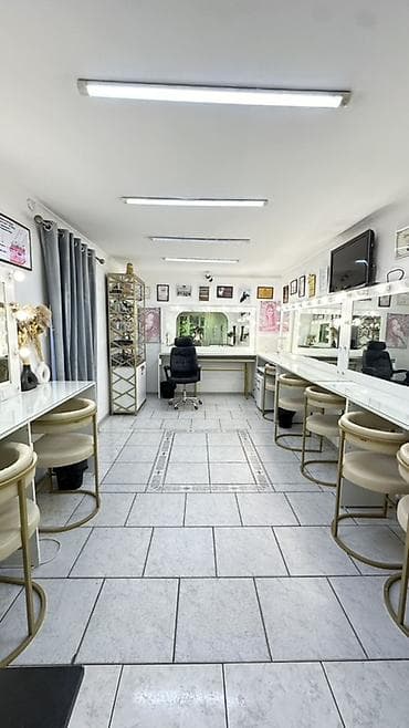 Коммерческая недвижимость: СДАЕТСЯ Кабинет для визажиста/бровиста - Полностью оборудованное — 2