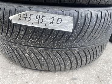 20: Комплект автомобильных шин 275/45 R20. - Размер: 275/45 R20 (указан — 3