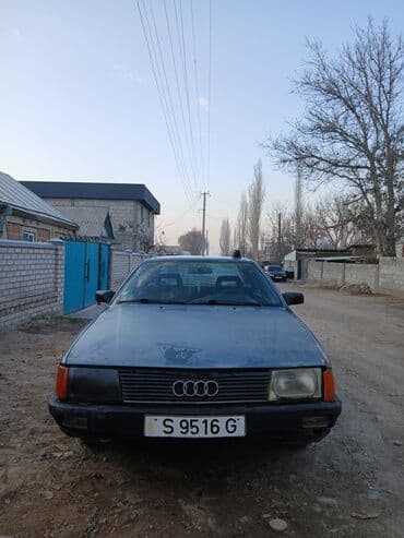 обмен на погрузчик: Audi 100: 1989 г., 2 л, Дизель, Седан — 4