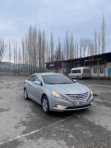 авто эстима: Hyundai Sonata: 2011 г., 2 л, Автомат, Газ, Седан — 1