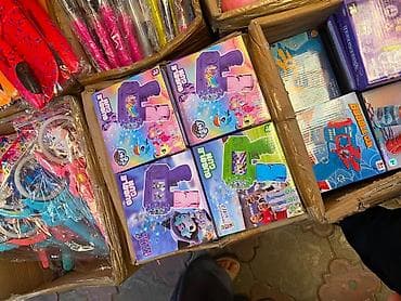 пузыри пистолет: Игрушечные пистолеты в коробках. - Модели: два типа. 1) Игровые — 2