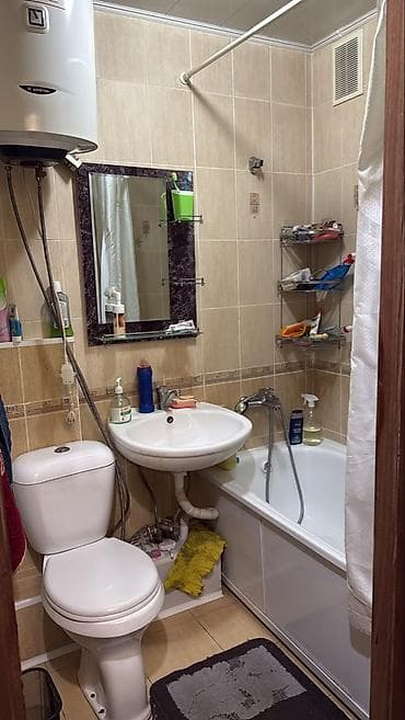 2 комнаты, 43 м², 4 мкр 104 серия, 4 этаж, Косметический ремонт