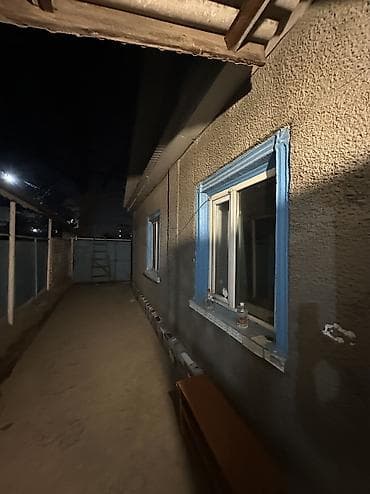 сдаю помещения ош: 3 комнаты, С мебелью полностью — 9