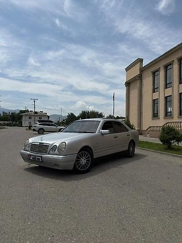 Mercedes-Benz E-Class: 1996 г., 2.3 л, Механика, Бензин, Седан