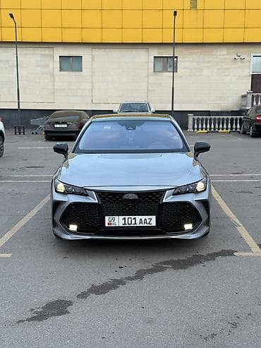 toyota hilux 2016: Toyota Avalon: 2021 г., 2.5 л, Гибрид, Седан — 3