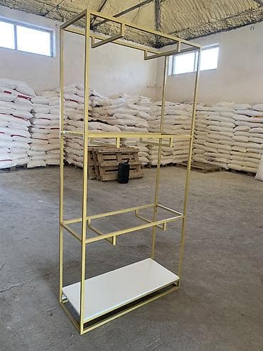 Оборудование для салонов красоты: Вешалка: ширина - 80 см длина - 150 см высота - 170 см длина рабочей — 5