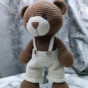 Вяжу крючком на заказ, кофты, шляпы, беретки, шапки, свитера,платья