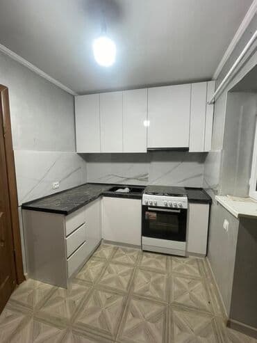 бишкек эмерек: Буйрутма эмеректер, Ашкана, Идиштер сакталуучу шкаф, Витрина, горка, Комод — 3