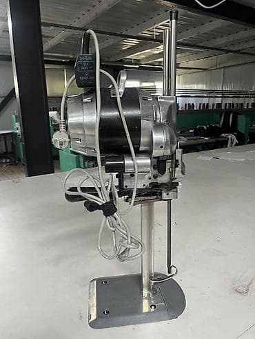 Оборудование для швейных цехов: Промышленный раскройный нож (ленточный/вертикальный) BAOYU состояние — 2