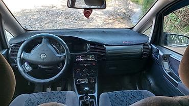 донголок 195 70 15 с: Opel Zafira: 2002 г., Механика, Бензин, Минивэн — 7