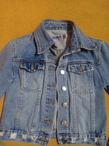 джинсы голубые: Джинсовая куртка на 8 лет,рост 128 состояние хорошее, хорошего — 2