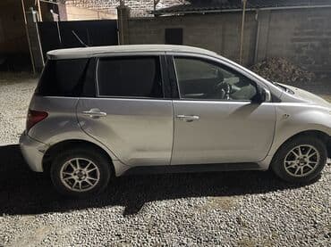 tayota runx: Toyota ist: 2003 г., 1.3 л, Робот, Бензин, Хетчбек — 1