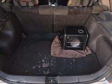 mx 5: Mazda 323: 1999 г., 1.5 л, Ручные, Бензин, Универсал — 7