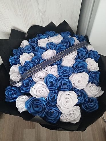 роза 51: 🌹 Роскошный букет из 51 розы 🌹 Стильный и элегантный букет из 51 — 1